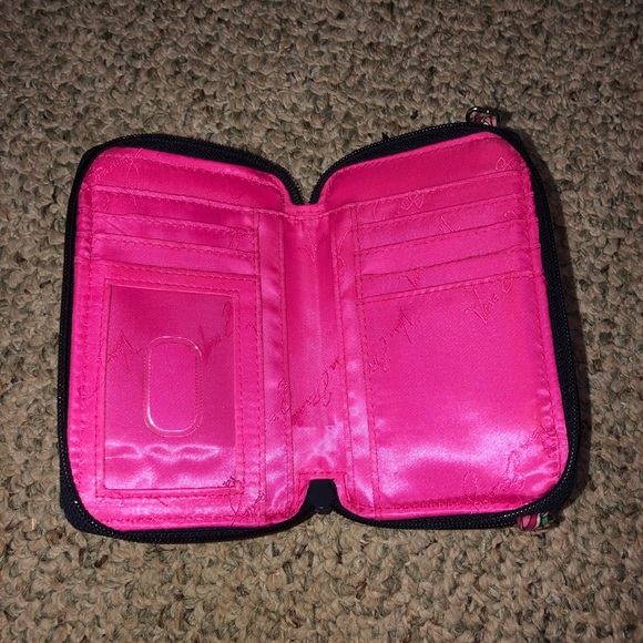 Vera Bradley Wristlet - Picture 3 of 5